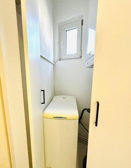 Cozy 1br Apartment•central•quiet Appartamento Bucarest